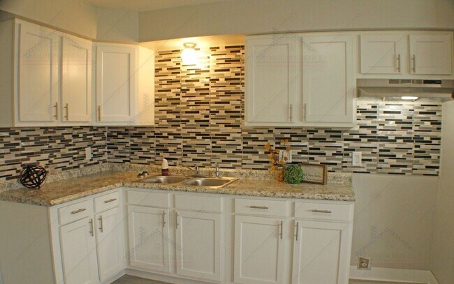 Foto del edificio - Four Bedroom, Rehabbed Ranch in Germantown!