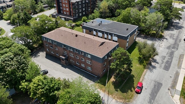 Building Photo - Sylvia Place