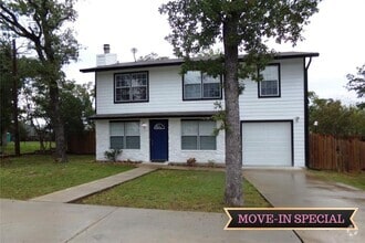 Building Photo - 20804 Delorio St