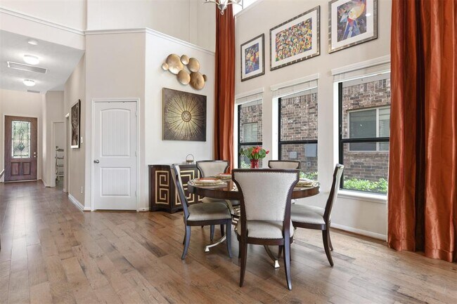 Foto del edificio - 12420 Tyler Springs Ln
