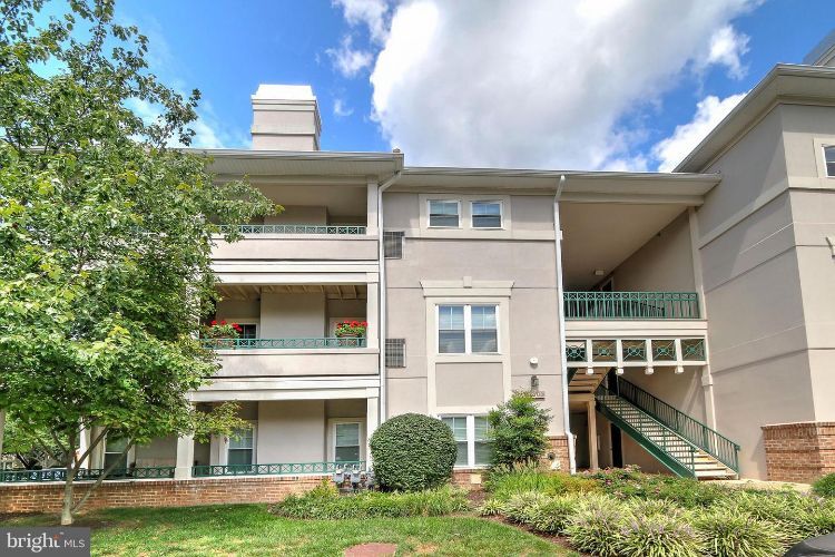 12000 Taliesin Pl Unit 21, Reston, VA 20190 Condo for Rent in Reston