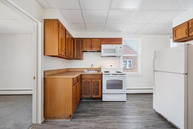 Building Photo - 765 4th St
