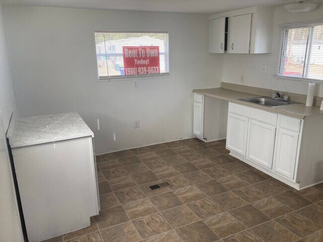 Foto del edificio - 106 Pecan Grove Cir