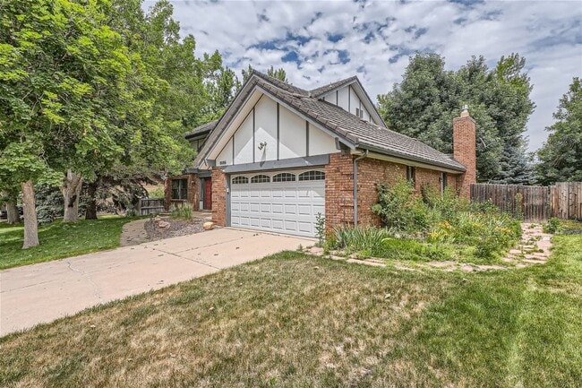 Building Photo - 8086 S Vance Ct