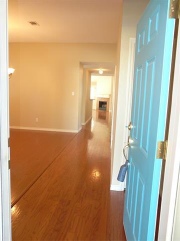 Building Photo - 11601 Aspen Creek Dr