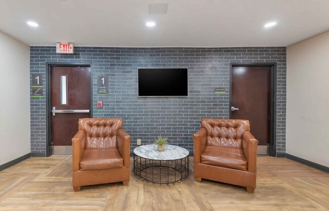 Building Photo - Furnished Studio-Dallas - Coit Road