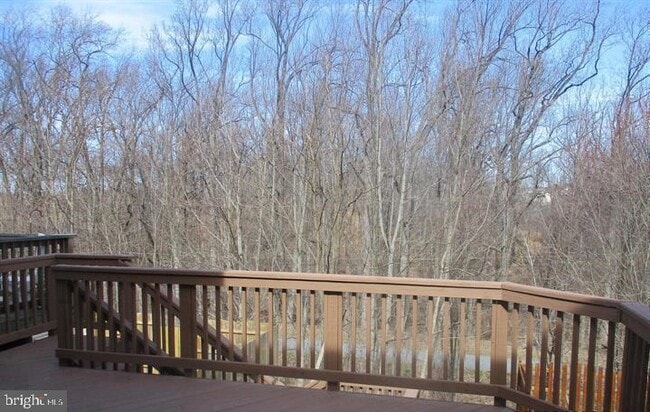 Building Photo - 1627 Trestle St