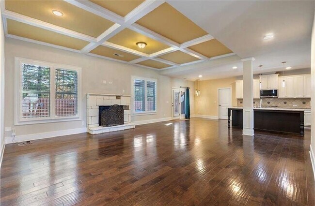 Foto del edificio - 2727 Cove View Ct SE