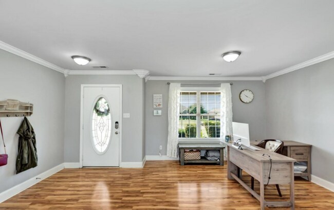 Building Photo - 27651 Grant Dr