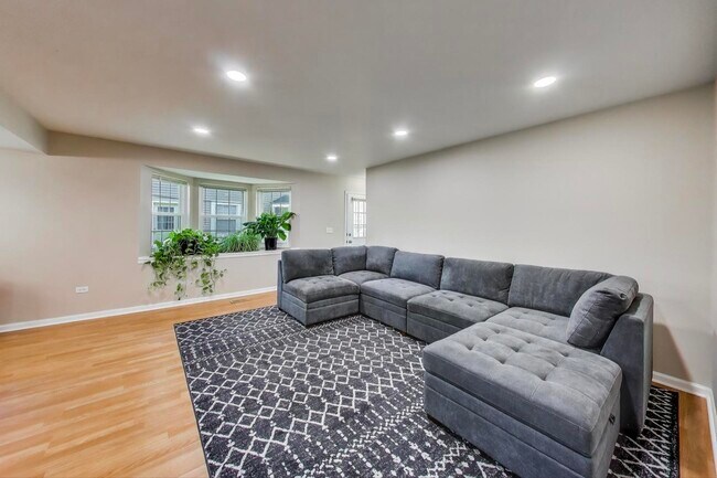 Foto del edificio - 620 N Lake Shore Dr