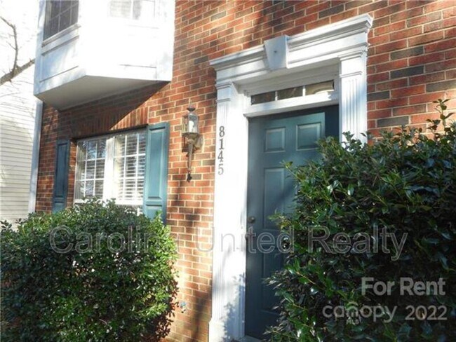 Foto del edificio - 8145 Millwright Ln