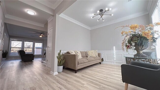 Foto del edificio - 3295 Briaroak Dr