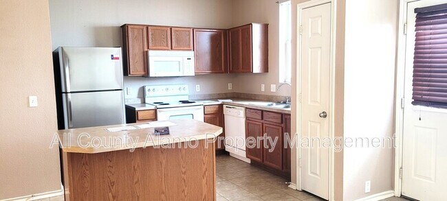Foto del edificio - 10303 Lateleaf Oak