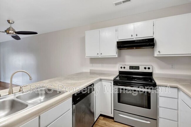 Foto del edificio - 4419 Great Oak Dr