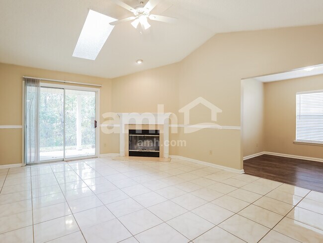 Building Photo - 5724 Gasparilla Park Court