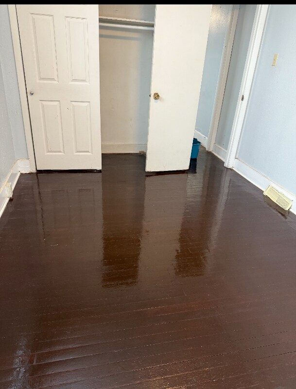 Foto del edificio - 7316 Park Dr