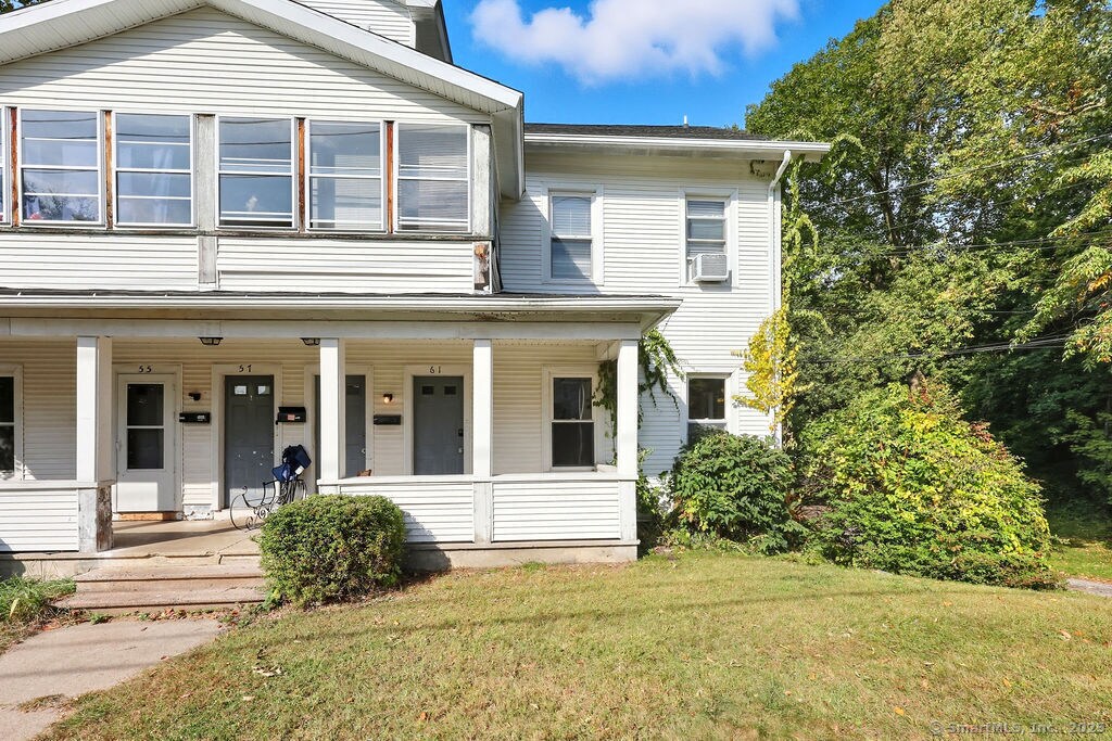 Foto principal - 61 Holabird Ave