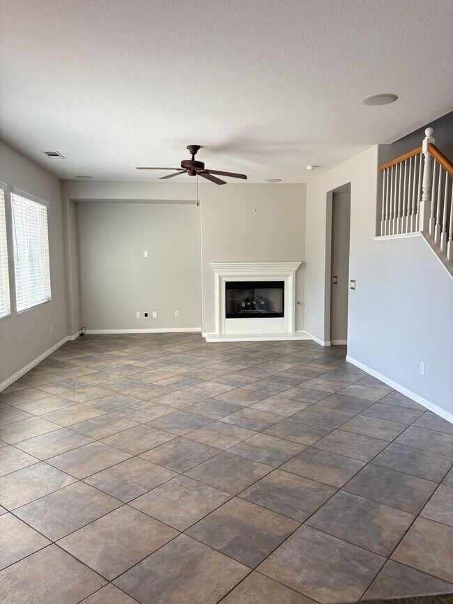 Foto del edificio - 4 Bed 3 Bath Home for Rent in Murrieta