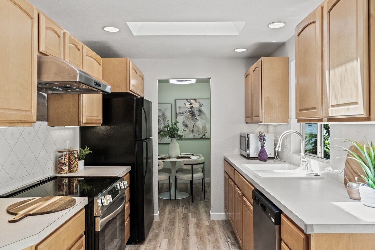 Foto principal - 13726 SE 24th St