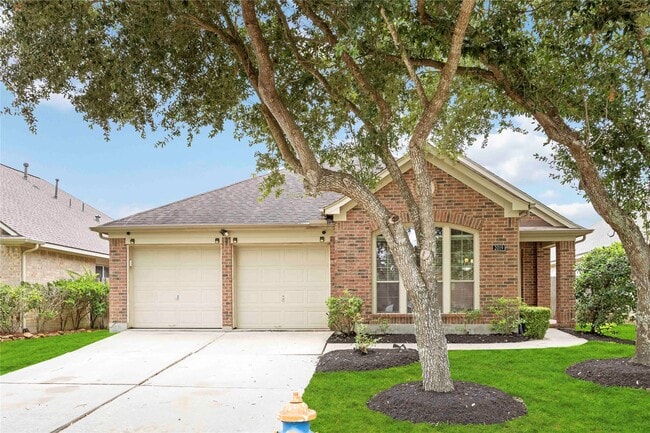 Building Photo - 2019 Shore Breeze Dr