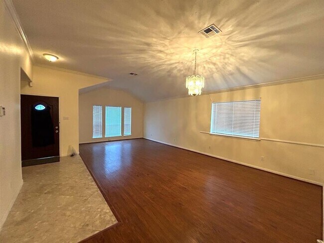 Foto del edificio - 13434 Creek Springs Dr