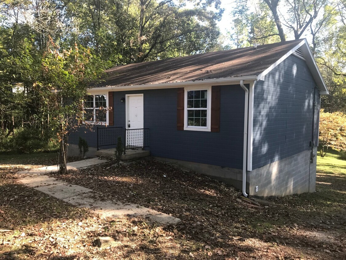 Primary Photo - Pet Friendly Home For Rent Near Dover Cros...