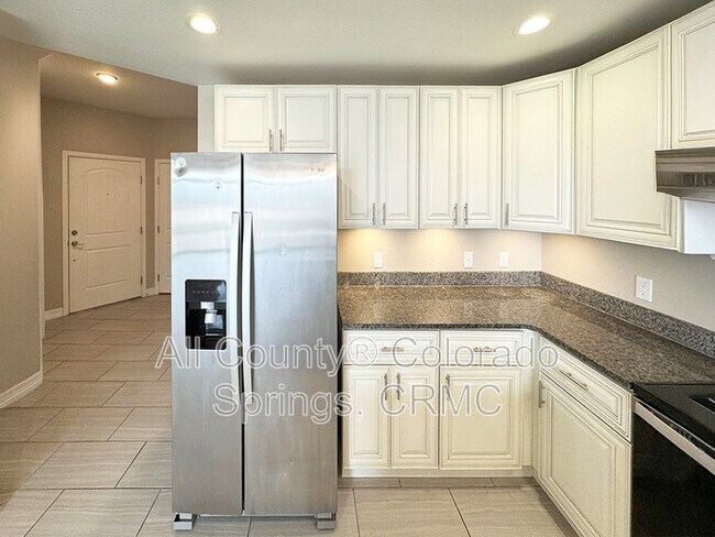 Foto del edificio - 779 Brambleberry Hts