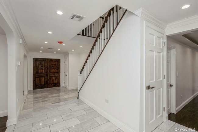 Building Photo - 66 Wicks Path