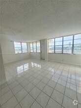 Building Photo - 2025 NE 164th St