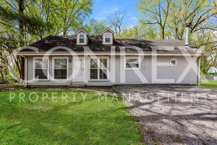 Foto principal - Updated 3 Bedroom in Florissant!