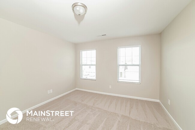 Foto del edificio - 219 Baybrook Ln