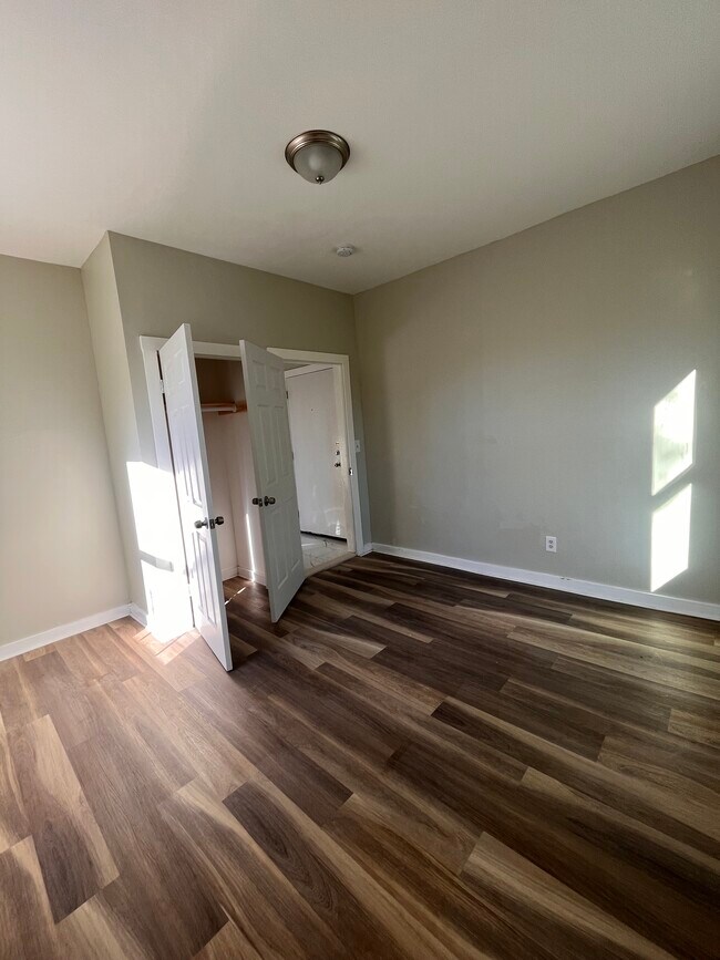 Unit 3R - 470 21st St