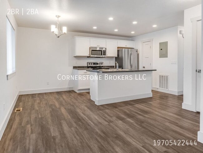 Building Photo - 106 Park View Court-D