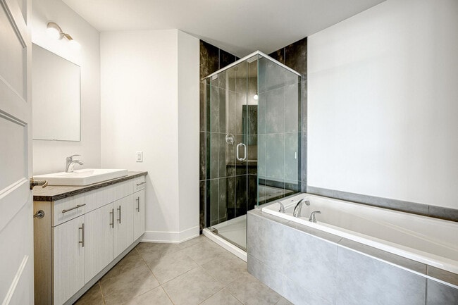Building Photo - 21 Rue Simon Lussier