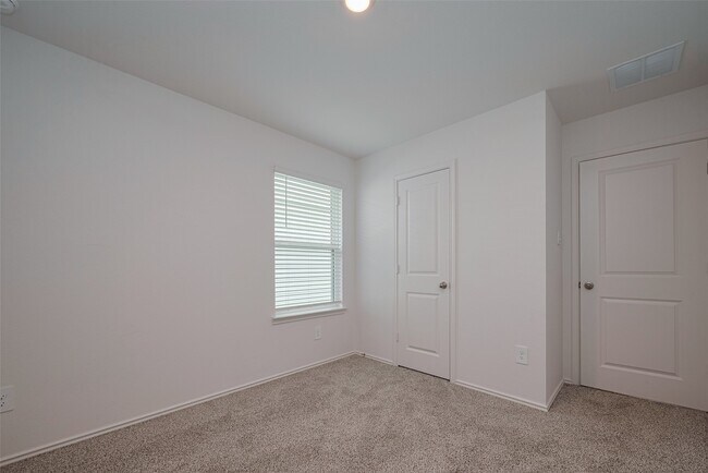 Foto del edificio - 30842 Brightwell Bnd