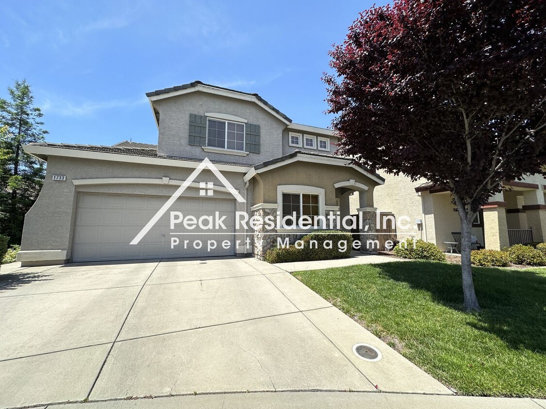 Building Photo - 3 br, 2.5 bath House - 1733 Blue Beaver Wy