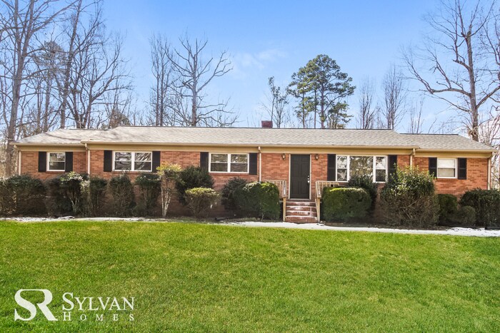 Foto principal - Pretty as a Picture - 4 BR, 2.5 BA home