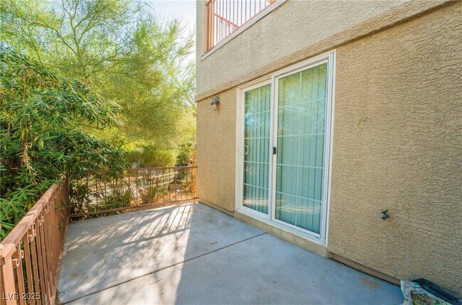 Building Photo - 9108 Hanging Tapestry Ct