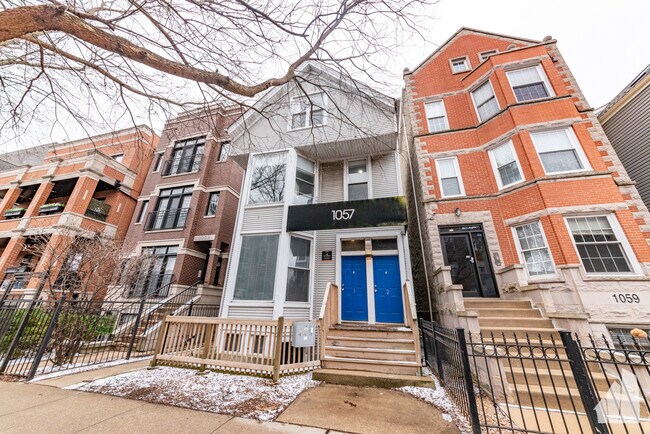 Foto del edificio - 1057 W Cornelia Ave