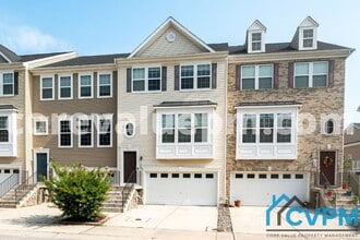 Building Photo - 128 Merlot St