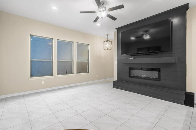 Foto del edificio - 10308 N 13th St