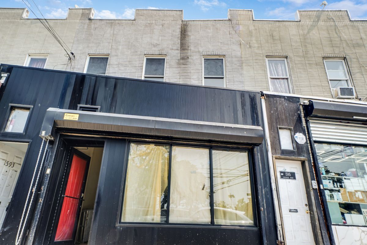 Building Photo - 1593 Canarsie Rd