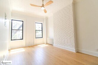 Building Photo - 180 Sackett St