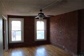 Primary Photo - 17 Clark St