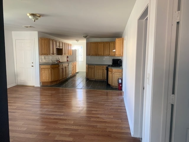 Building Photo - 178 Jencks St