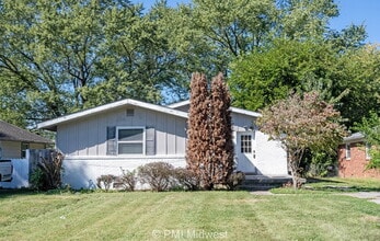Building Photo - 330 Hugo St
