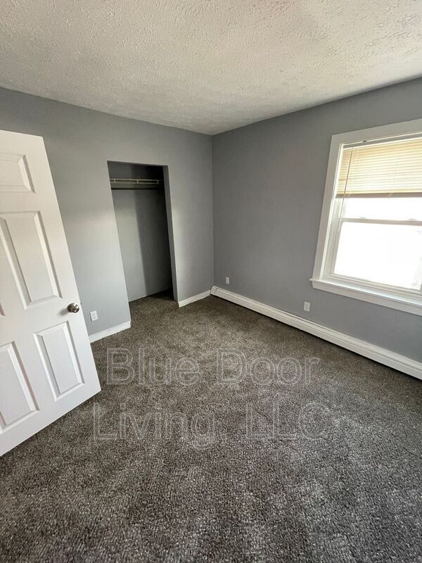 375 Manchester St Unit 3R, Manchester, NH 03103 Condo for Rent in