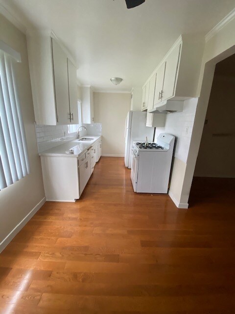 Foto del edificio - 13440 Burbank Blvd