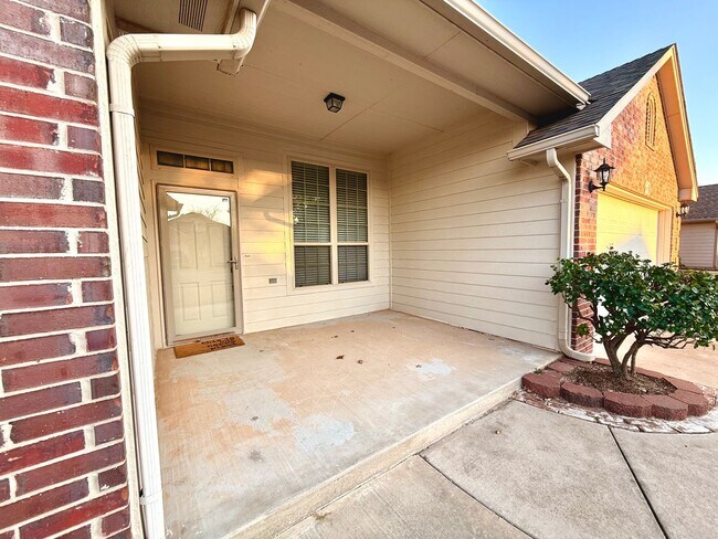 Foto del edificio - Large 3BD 2BA Home with Bonus Room in Yukon!!