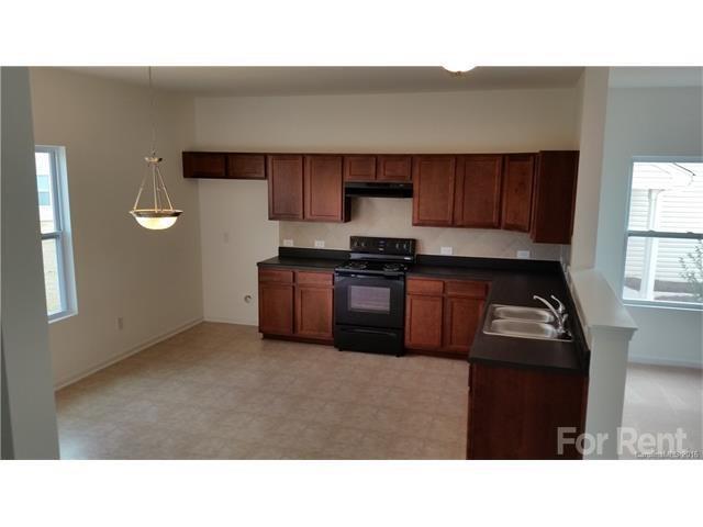 Building Photo - 10016 Portaferry Dr